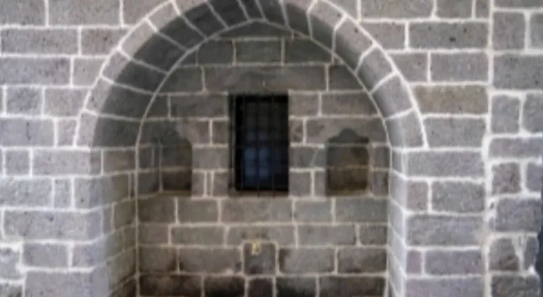 Diyarbakır’da Tarihi Çeşmelerde Su Akışı Yeniden Sağlandı