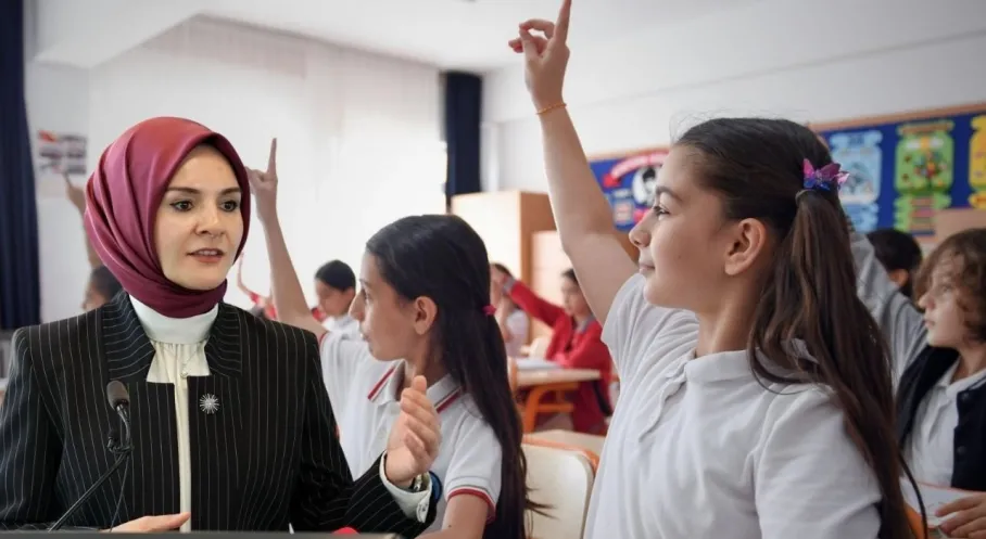 Doğurganlık Alarmı: Türkiye'de Okullar 5 Yıl İçinde Boş Mu Kalacak?