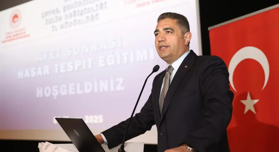 Düzce'de Afet Sonrası Hasar Tespiti Eğitimi: Uzmanlar Bilgi Birikimini Artırdı!