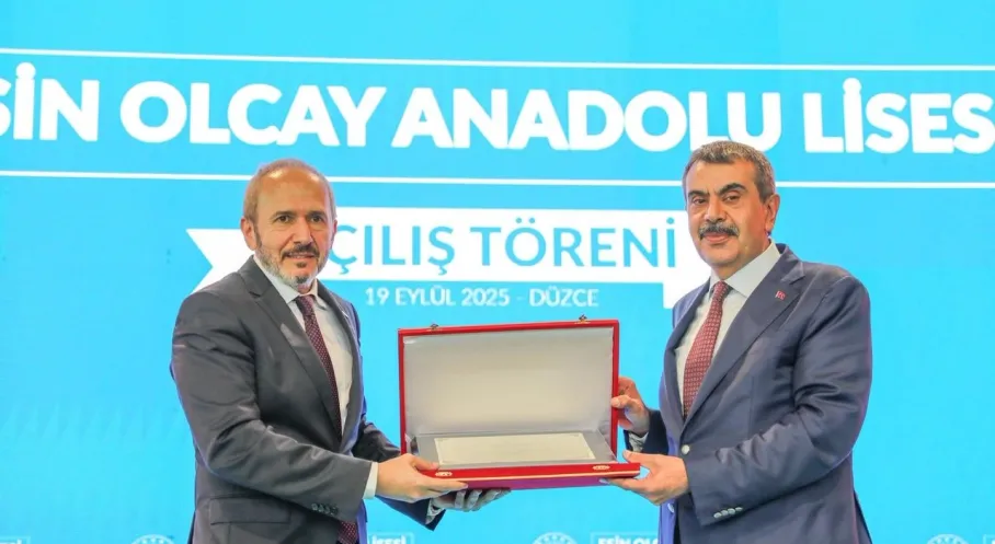 Düzce'de Eğitim Hamlesi: Bakan Tekin'den İkili Eğitime Son Müjdesi!