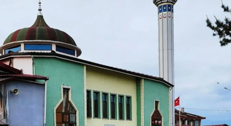 Düzce'de Hastane Camisi Yıkım Kararı: CHP İl Başkanı'ndan Sert Tepki!
