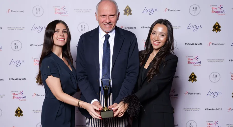 ebebek'in Emzirme Projesi ABD'de Altın Stevie'yi Kucakladı! Anneler Kazanıyor!