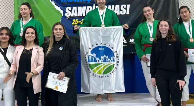 Ece Zurnacı'dan Sakarya'yı Gururlandıran Şampiyonluk Haberi