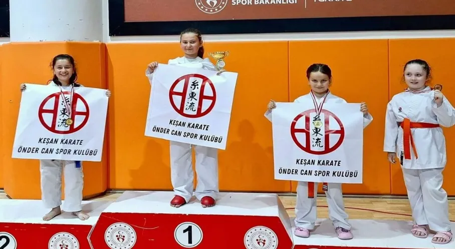 Edirne Karate Şampiyonasında Keşan Fırtınası! 16 Madalya ile Zirvedeler!