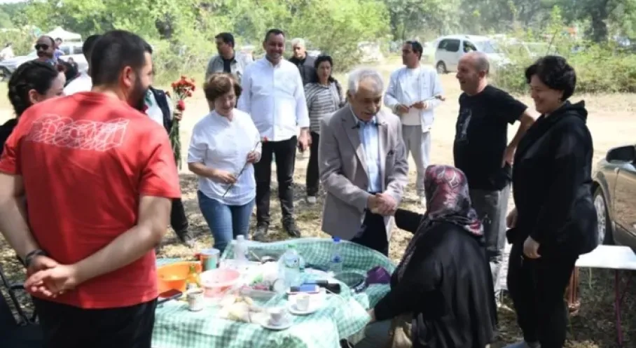Keşan'da Dallık Şenlikleri Coşkusu! Vatandaşlar Piknik ve Eğlenceyle Baharı Kutladı
