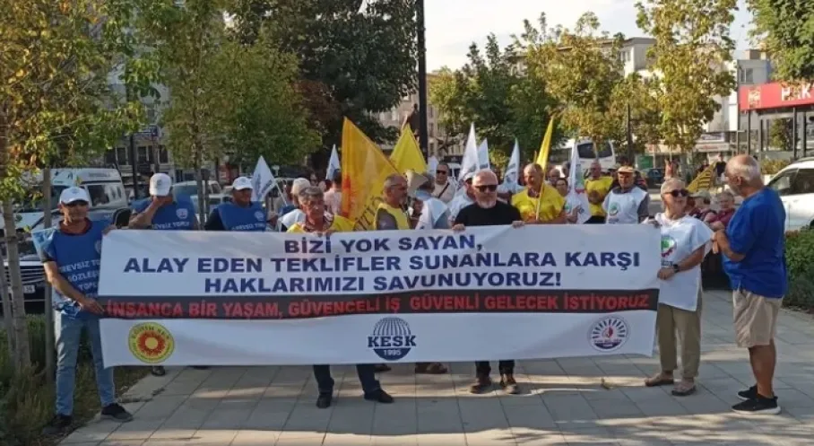 Keşan'da KESK'ten Hükümete Sert Tepki: Emekçiler Meydanı İnletti!