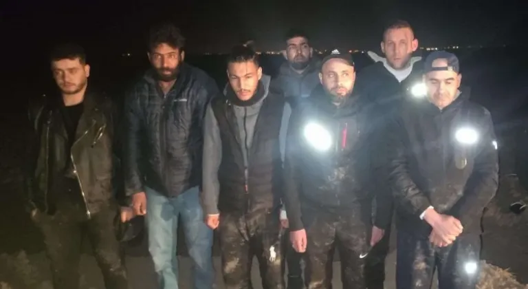 Edirne'de Göçmen Kaçakçılığı Operasyonu: 7 Düzensiz Göçmen Yakalandı