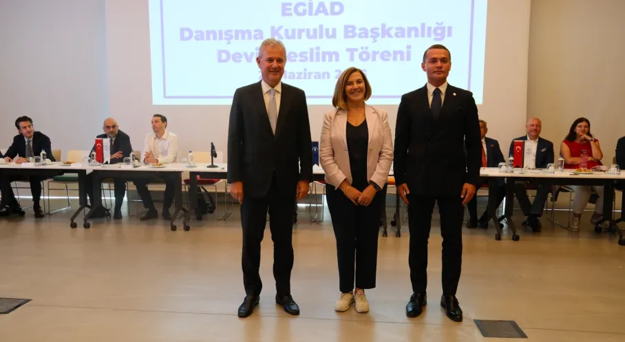 EGİAD'da Bayrak Değişimi: Perihan İnci Danışma Kurulu Başkanı Oldu!