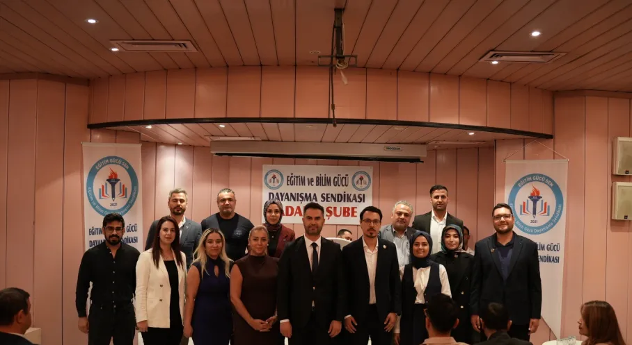 Eğitim Gücü Sen Adana'da Gövde Gösterisi Yaptı! Fırat Aksu Başkan Seçildi