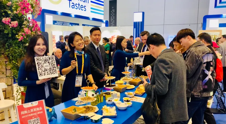 EİB'den Çin Çıkarması: Türk İhracatı Şanghay'da Vitrine Çıkıyor!