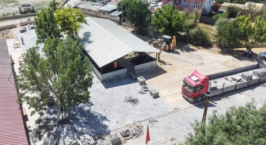 Elbistan Alembey Sosyal Tesisi Yenilendi! Büyükşehir'den Modern Dokunuş