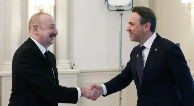 Enerji Bakanı Bayraktar, Azerbaycan Cumhurbaşkanı Aliyev ile Enerji İş Birliğini Masaya Yatırdı