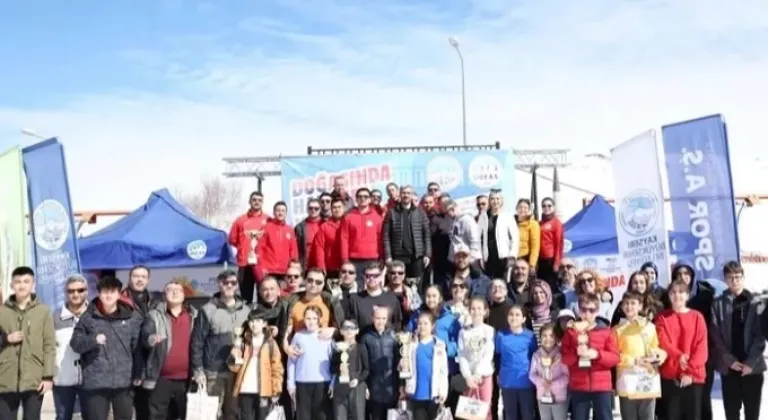 Erciyes Kayak Merkezi'nde Masa Tenisi Tutkusu