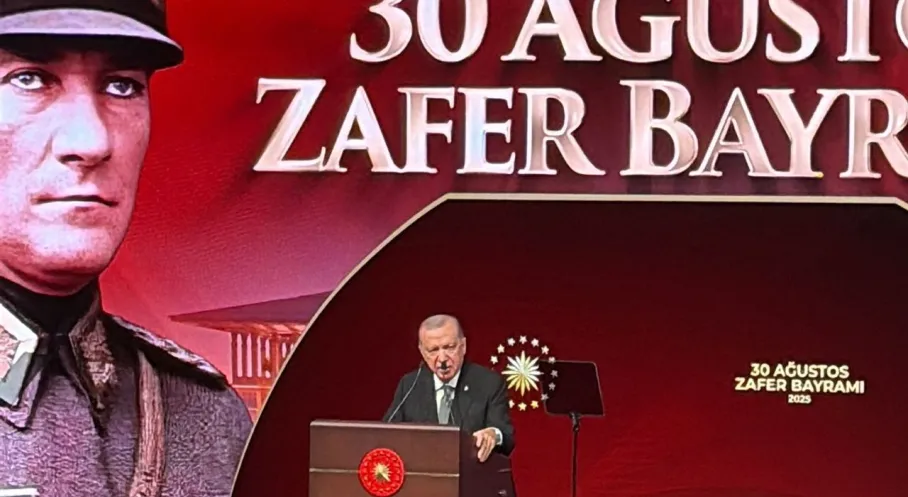 Erdoğan'dan 30 Ağustos Zaferi Mesajı: Türkiye Yüzyılı İçin Durmadan Çalışacağız!