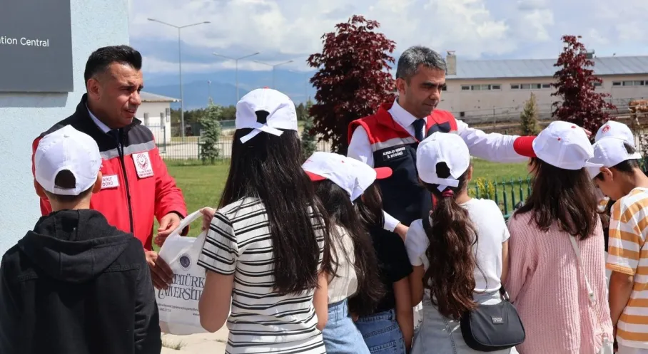 Erzurum'da Süt Haftası: Aile Bilinciyle Üretim Seferberliği!