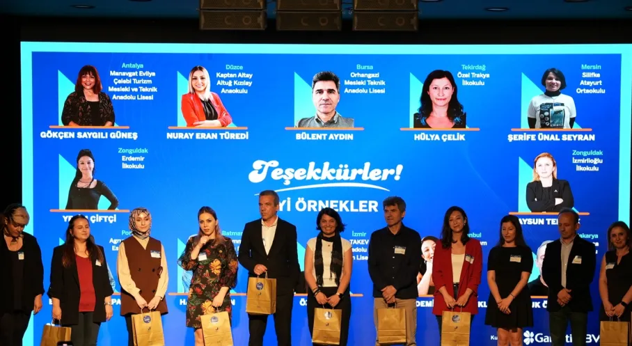 Eşitlik İçin Eğitim Seferberliği: EşitBiz Konferansı İstanbul'da Yankı Uyandırdı!