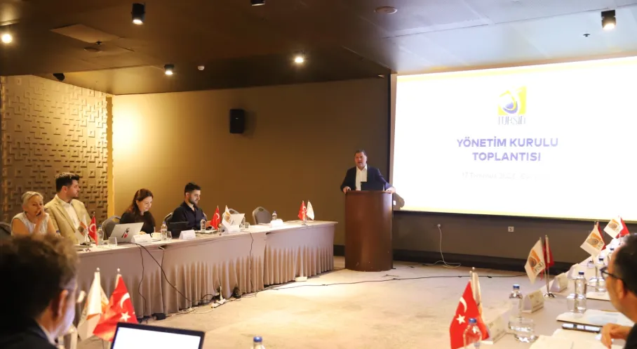 Eskişehir'de Raylı Sistem Zirvesi! TÜRSİD Yönetimi Geleceği Şekillendirdi