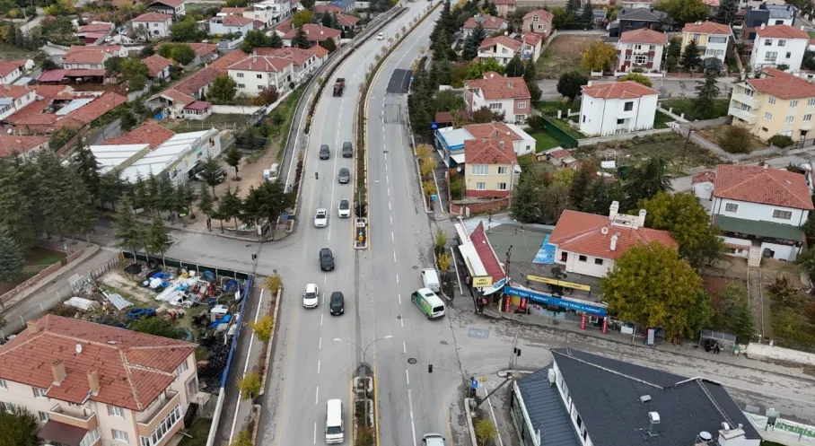 Eskişehir'de Yeşil Dalga Dönemi Genişliyor: Trafikte Kesintisiz Akış!