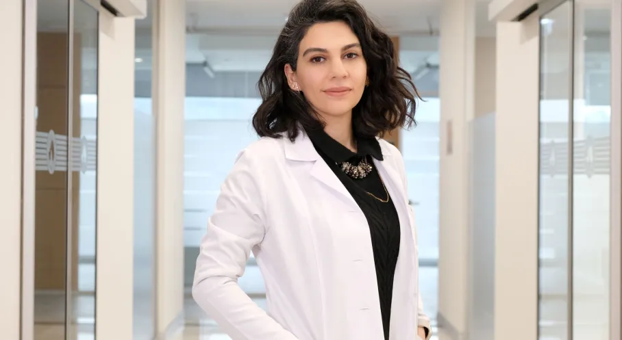 Estetik Gülüş Sağlıklı Diş Etiyle Başlıyor! 