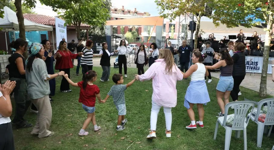 Eyüpsultan’da “Barış Dünya Barış Günü” Coşkuyla Kutlandı