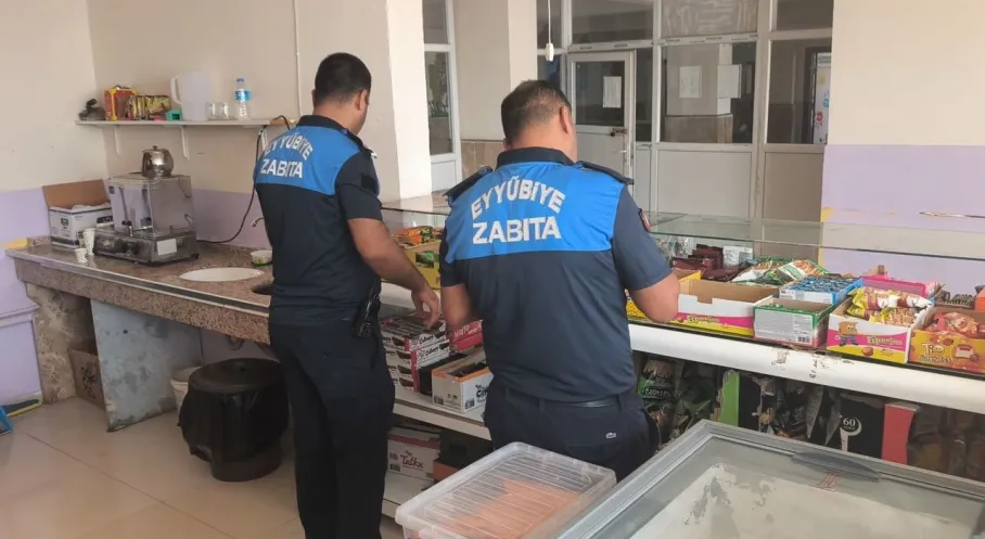 Eyyübiye'de Okul Kantinlerine Şok Baskın! Sağlık İçin Alarm!