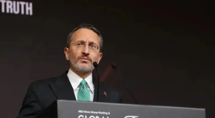 Fahrettin Altun'dan Küresel Medyaya Çağrı: Hakikat Odaklı Habercilik Şart!