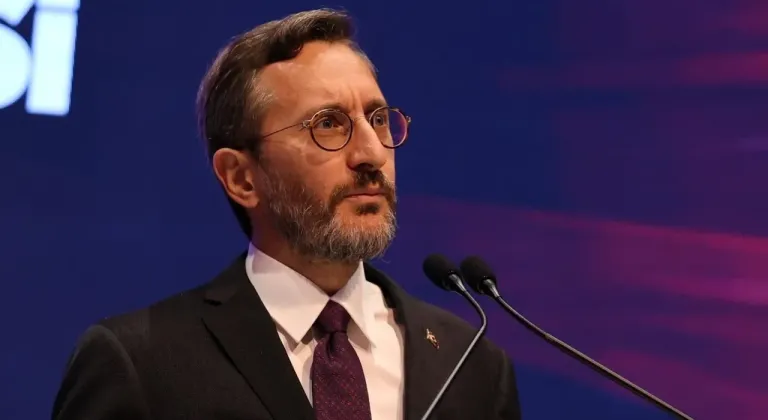 Fahrettin Altun'dan 1 Mayıs Mesajı: Türkiye Yüzyılı Emeğin Yüzyılı Olacak!