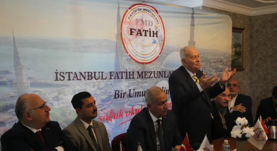 Fatih Mezunlar Derneği istişare toplantısında buluştu