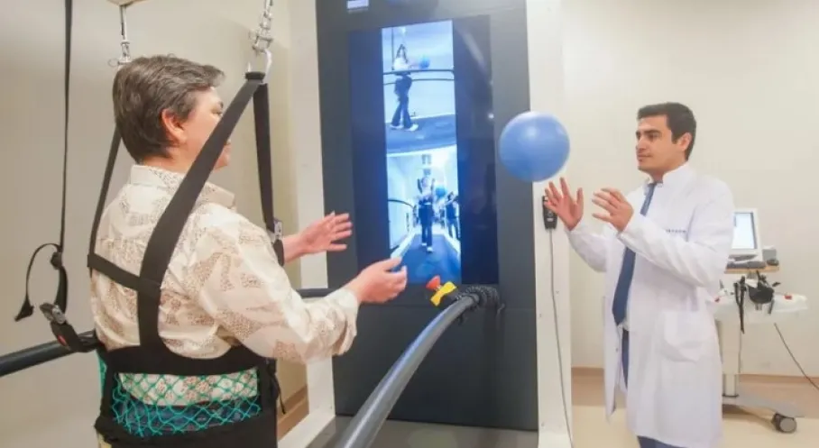Felçli Hastalara Umut: Robotik Rehabilitasyon ile Yeniden Yürüyüş!