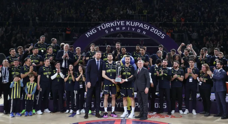 Fenerbahçe Beko, Türkiye Kupası'nda Zafer Kazandı