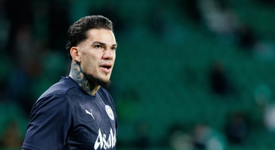 Fenerbahçe Bombayı Patlattı! Ederson İstanbul'da: Transfer Gerçekleşti!