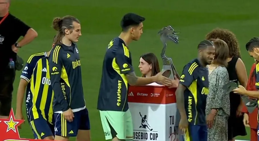 Fenerbahçe Eusebio Kupası'nda Benfica'ya Boyun Eğdi! İşte Maçın Detayları
