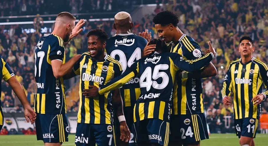 Fenerbahçe Kayserispor'u Devirdi! Zirveye Sadece 1 Puan!