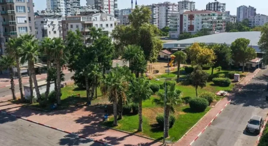 Son Dakika: Ferdi Zeyrek'in İsmi Antalya Muratpaşa'da Parka Verildi!