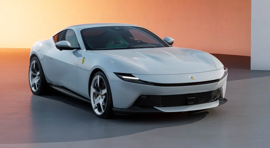 Ferrari'den Yeni Model: Amalfi Tanıtıldı! Roma'nın Yerini Alacak Mı?