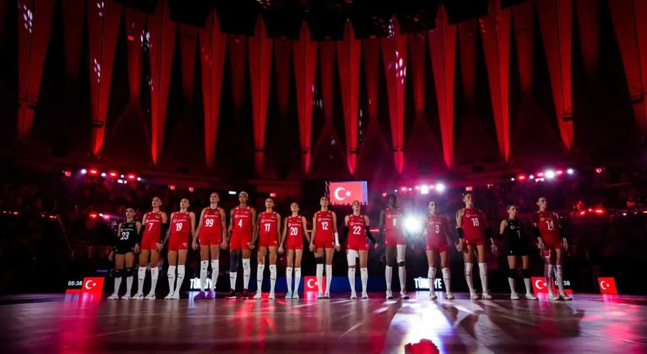 Filenin Sultanları Gümüş Madalyayla Gururlandırdı! Dünya İkinciliği Ankara'da Coşkuyla Kutlandı!