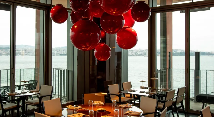 Frankie'de Yılbaşı Coşkusu: Galataport'ta Unutulmaz Bir Gece!