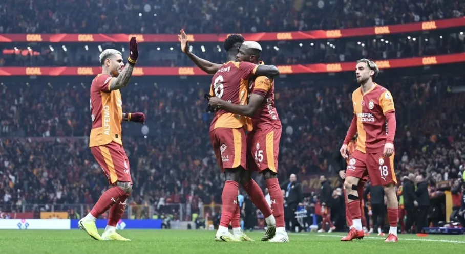 Galatasaray, Nefes Kesen Maçta Samsunspor'u Devirdi! Liderlik Koltuğu Sağlam