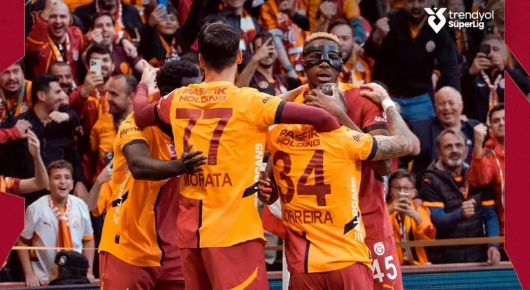 Galatasaray Sivasspor'u Farklı Yendi! Şampiyonluk Yolunda Dev Adım