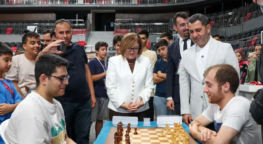 Gazi Open Uluslararası Satranç Turnuvası Gaziantep’te Başladı