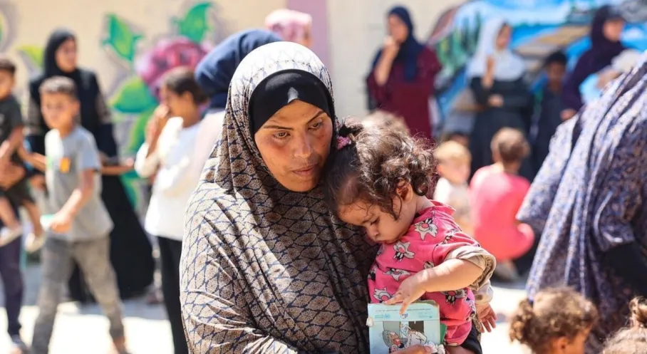Gazze'de Abluka Felaketi: Çocuklar Ölümcül Hastalıklara Sürükleniyor!