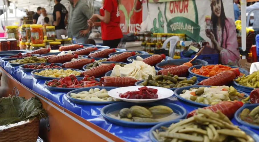 Gedelek Turşu Festivali: Lezzet Şöleni Başlıyor! (22-24 Ağustos)