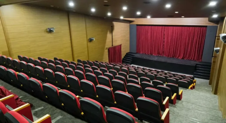 Genco Erkal'ın Adı Eskişehir'de Ölümsüzleşiyor