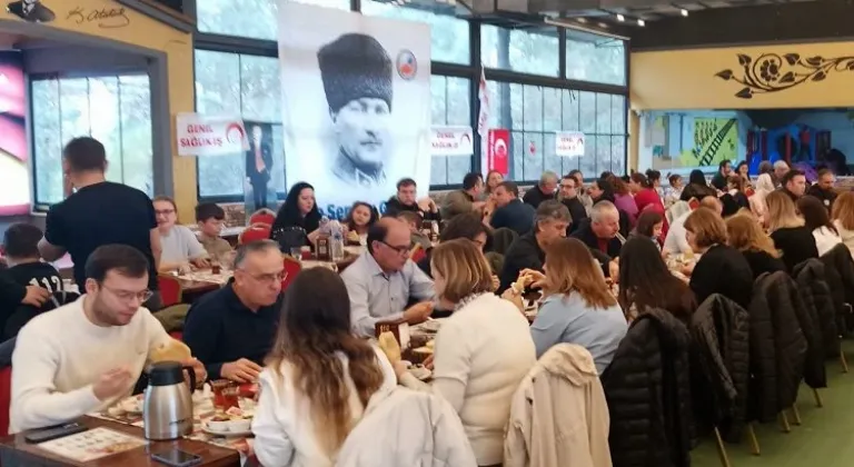 Genel Sağlık İş Edirne'de Dayanışma ve Tanışma Kahvaltısında Büyük İlgi