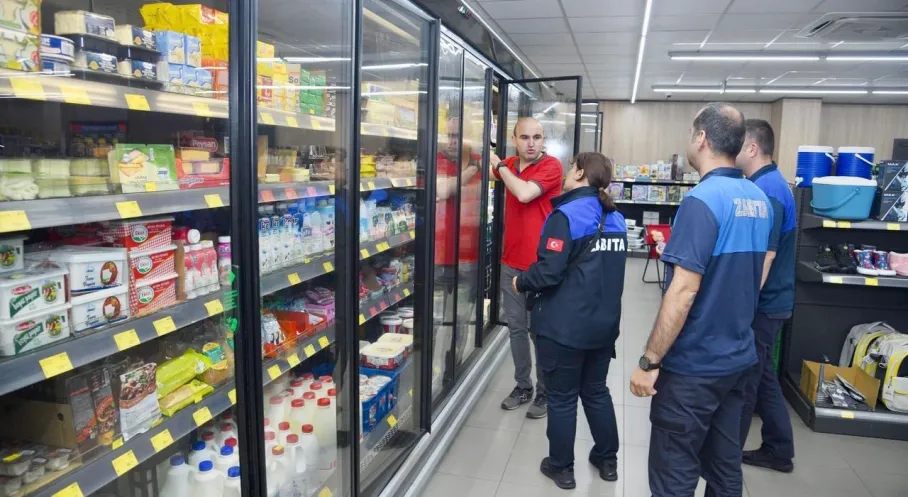 Giresun'da Bayram Öncesi Zabıta Alarmı! Marketlerde Fiyat ve Hijyen Denetimi
