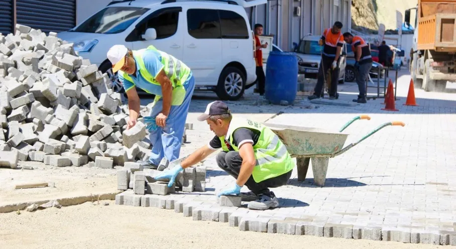 Giresun'da Belediye Hızlı Çözüm Ekibi Sahada: Sorunlara Anında Müdahale!