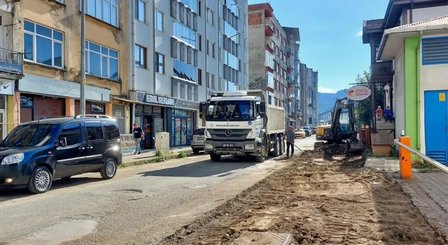 Giresun'da Fatih Caddesi Yenileniyor! Başkan Köse'den Talimat