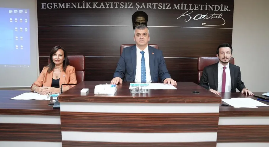 Giresun'da Servis Ücretleri Şoku! Belediye Meclisi Kararı Ne Anlama Geliyor?