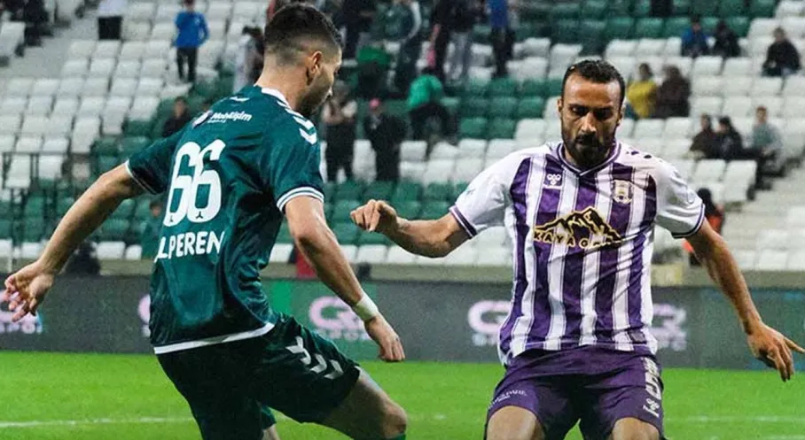 Giresunspor Evinde Şok! Hopaspor Deplasmanda Zaferle Döndü