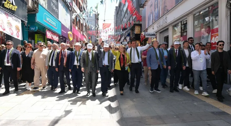 Giresun'un Yeşil Lezzetleri Festivali Coşturdu! Gastronomi Şöleni Atatürk Meydanı'nda